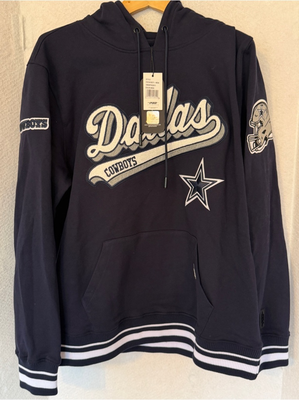 Men's NFL Pro Standard Dallas Cowboys Script Tail Rib Fleece Pullover Hoodie XL